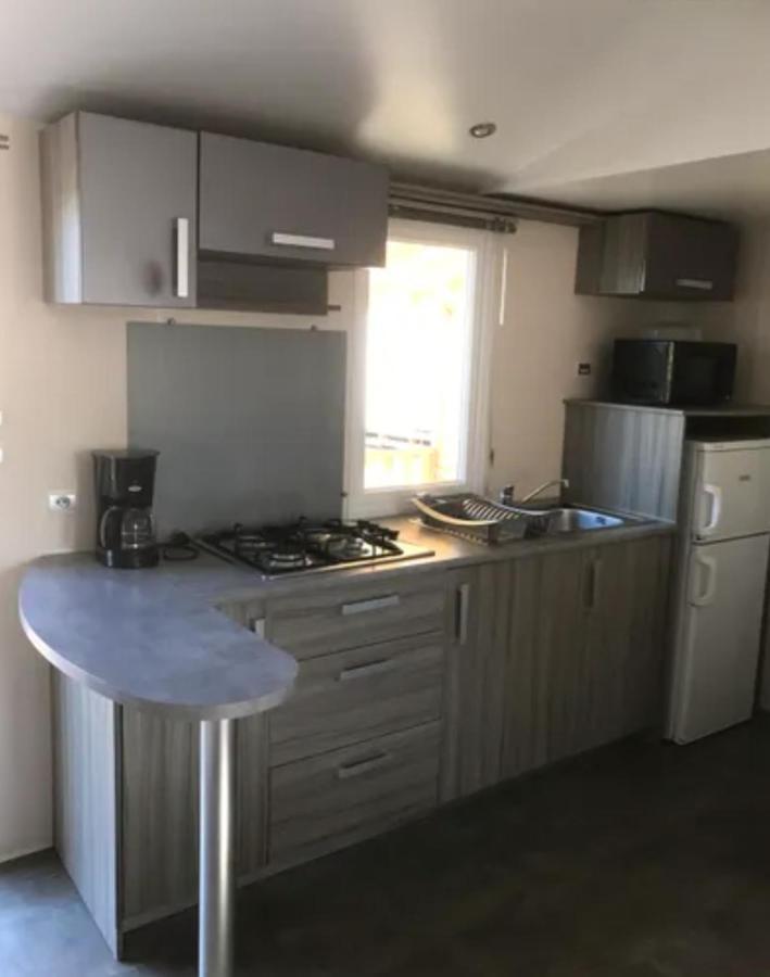 Mobile Home Tout Confort Climatise 4 A 6 Personnes Camping Les Salins De La Gardiole Ancien Camping De L'Europe A Vic La Gardiole Ngoại thất bức ảnh