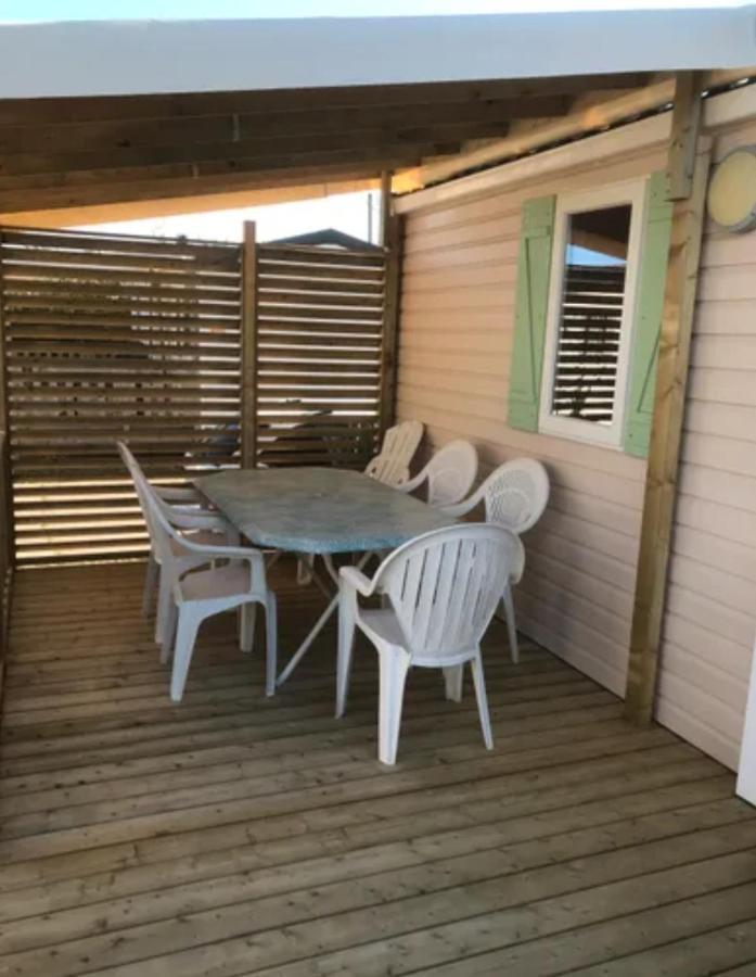 Mobile Home Tout Confort Climatise 4 A 6 Personnes Camping Les Salins De La Gardiole Ancien Camping De L'Europe A Vic La Gardiole Ngoại thất bức ảnh